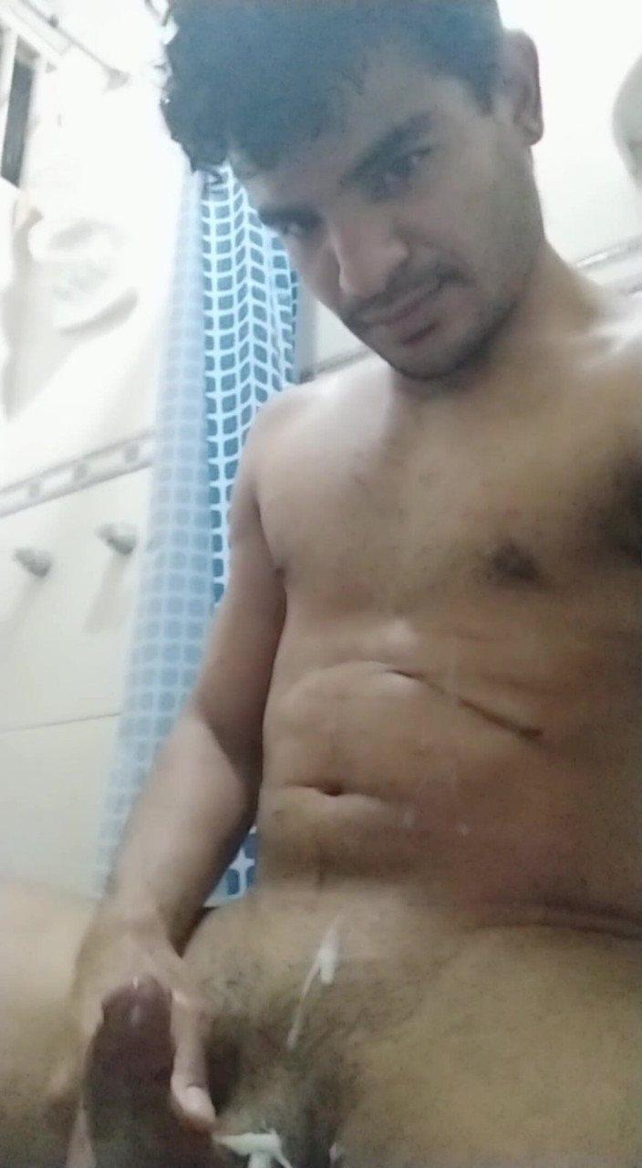 trebol_Jess: Young Latino jerks off showing his worn underwear rich complication...
