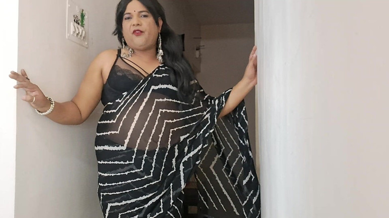 Indiansissychubby: Sari Noir, Ton Préféré Dreamwake Me Lubrique S’abonner