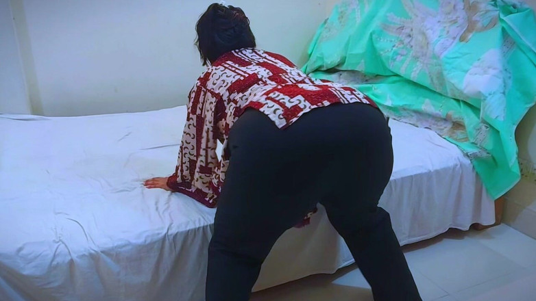 Your Boy's Cum: Indická kolážová dívka má sex s přítelem, když její rodiče...