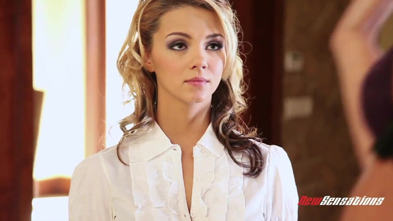 Ashlynn Brooke: Ashlynn &amp; Tori - Ashlynn Brooke's Lesbian Fantasies #01