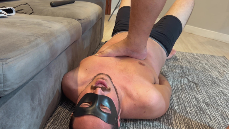 Punchbagplz: Doi polițiști, unul datornic - Ultimate Bear Cop Beatdown