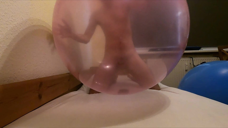 Maskedlooner97: Трах с воздушным шариком и сперма