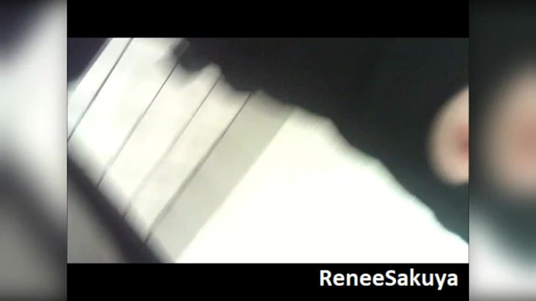 Renee Sakuya: Boob painting upclose with paint