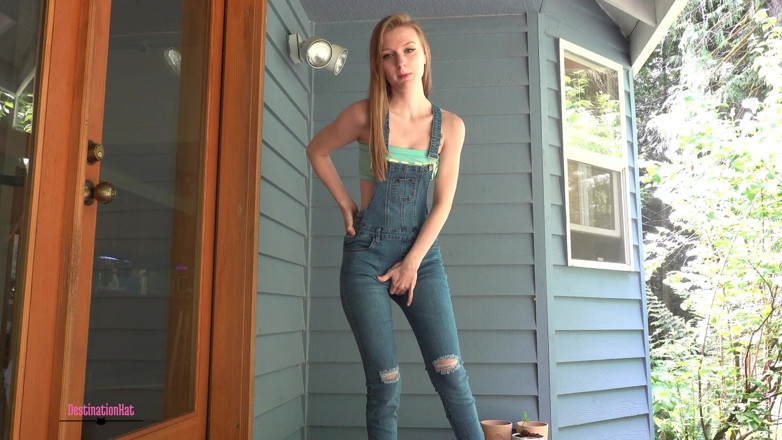 Destination Kat: Pissing My Overalls