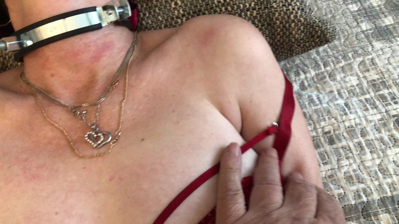 Pozi: BDSM manželka