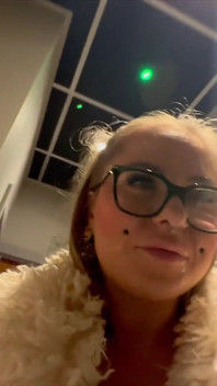 Sandie Candy Cumwalk