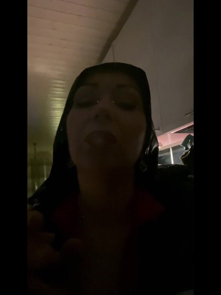 BaDayDream BambiAmbita: El fetiche fumador de Bambita para ti