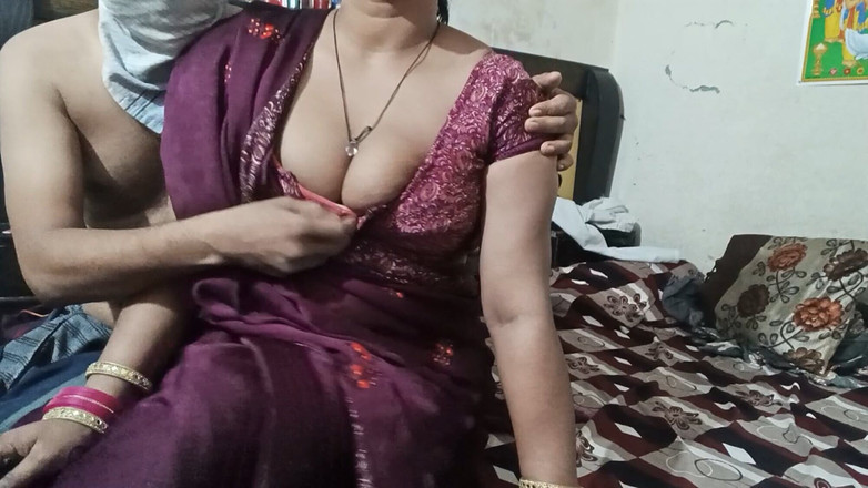 Pinkyrani2333: 姐夫脱掉我的衣服干了我整晚