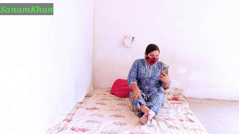 Sanamkhan: Pákistánská bbw žena masturbace