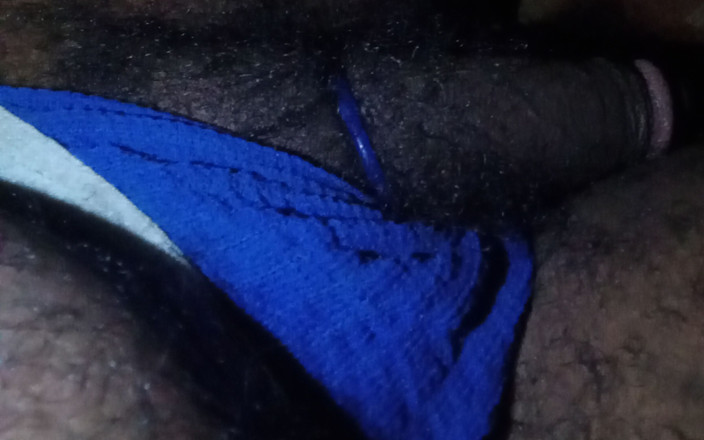 liTsabTTm: Cewek sange ini nggak bisa nyepong kontolku