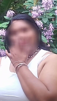 Beautiful Desi Girl Getting Nude Outside in the Garden