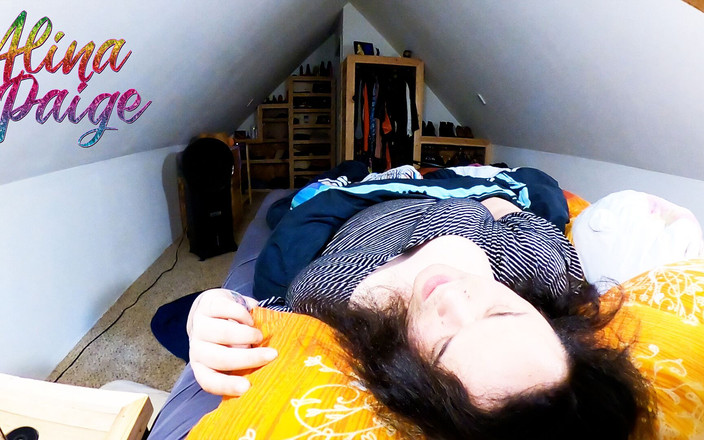 Miss Alina Paige: गोल-मटोल ट्रांस कराह रही asmr