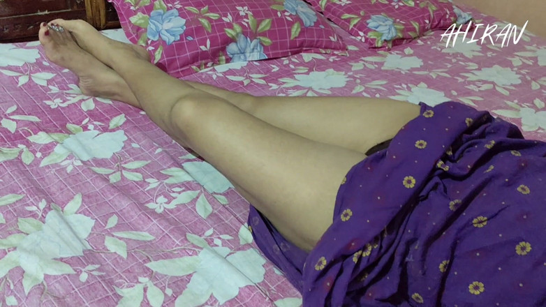 Aahan Ahiran: Indian Desi Young Girl Ass and Hairy Vulva Touching with...