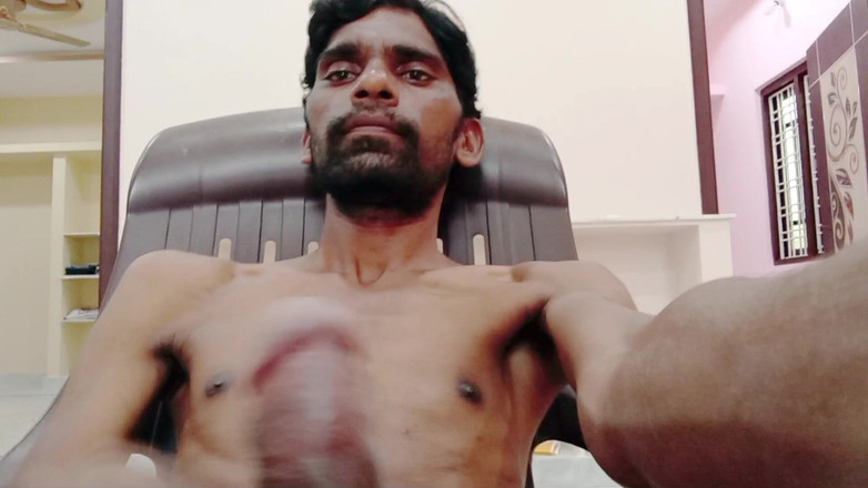 Rajesh Playboy 993: Rumah bogel