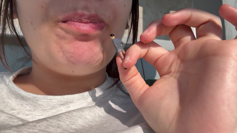 AmayaMori: Giantess Girl Finds a Tiny Man in Her Bag of...