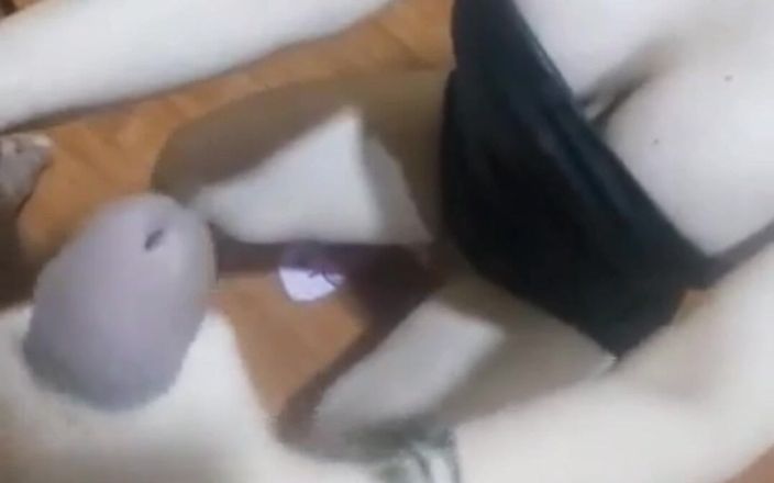 COLOMPERX: Vợ tôi mát-xa cho tôi một chút ngon lành