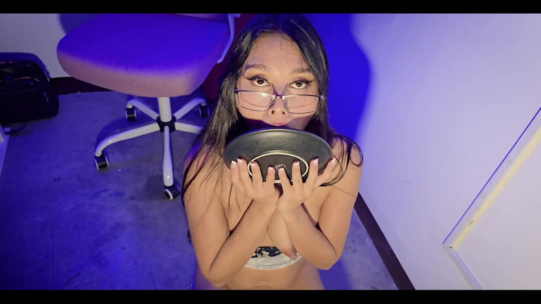 Sammy_corazon: Ich bin hinten auf meinen videos, bitte vergebt mir, typen