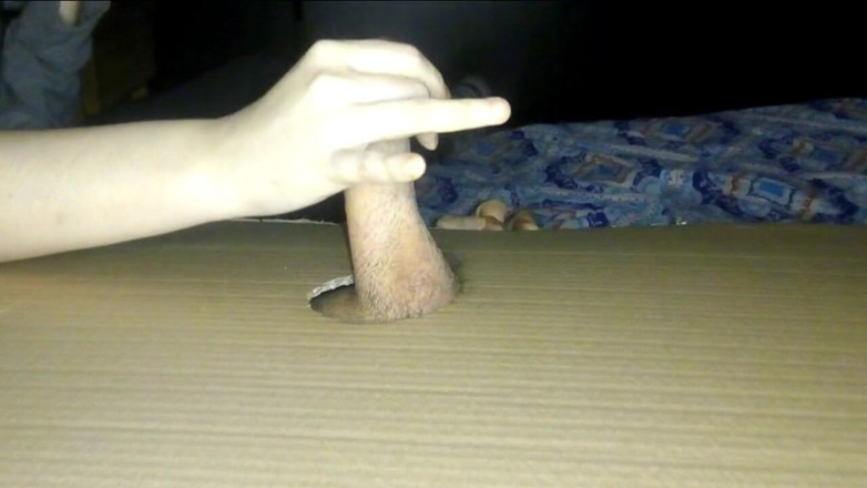 Sexoamateur: Handjob dan pancutan mani