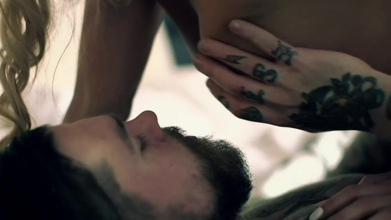 DARING - ORRANGE MEDIA: Kendo의 메리 크리스마스 소프트 - Sc3를 기다리는 선물을 엽니 다