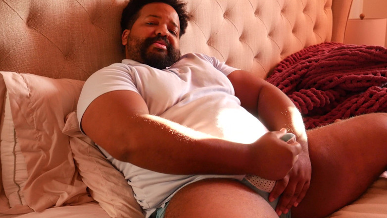 Eddie Venezuela: Stepdaddy Bear Fucks a Mouth 