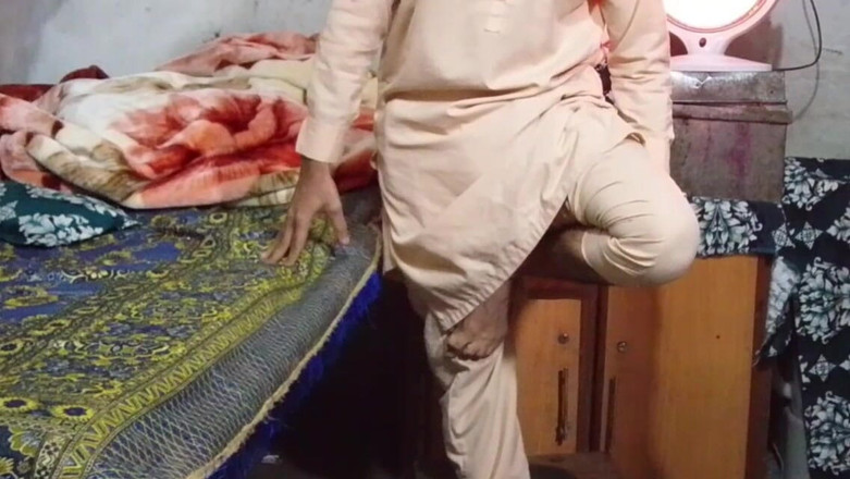 Abida pavreen: Christy Marks & Terry Nova: Pákistánská šukačka