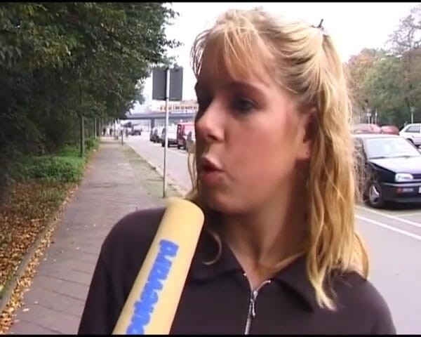 Deutsche Camgirls: Cute Teen From Germany Masturbats on Outdoor Casting