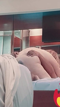 Vovó adora fazer sexo