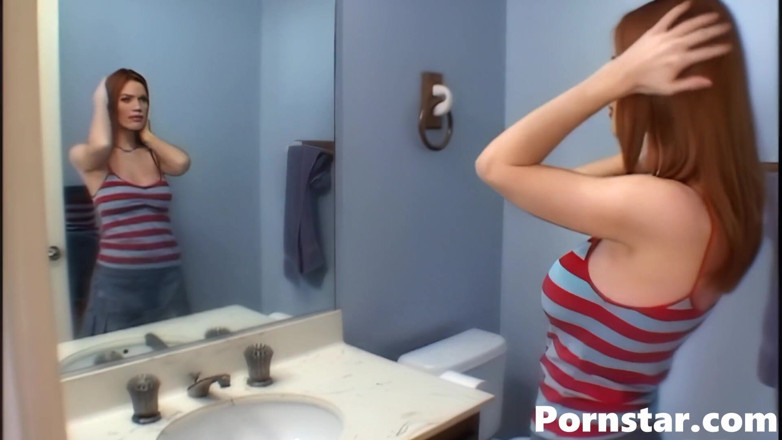 Pornstars: Sexy Starlet Roxetta Being Fucked by Two Cocks