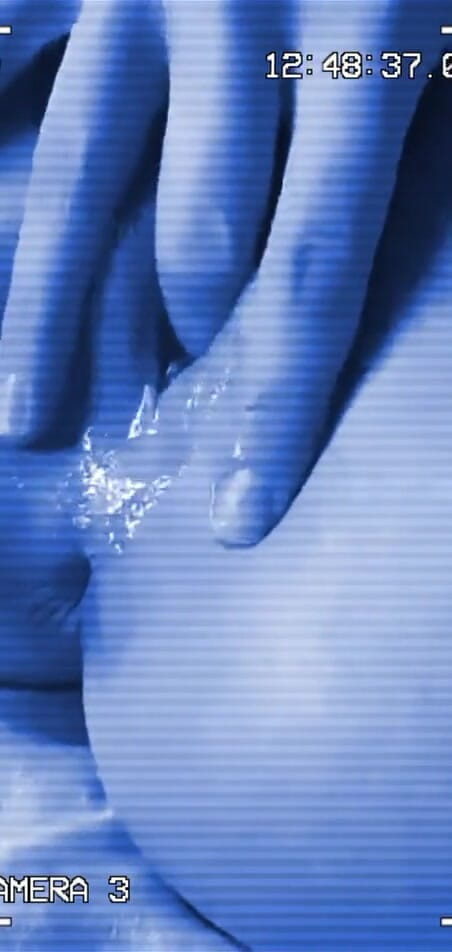 Bricicristal: 私はよく金持ちになるまで自分自身に触れます