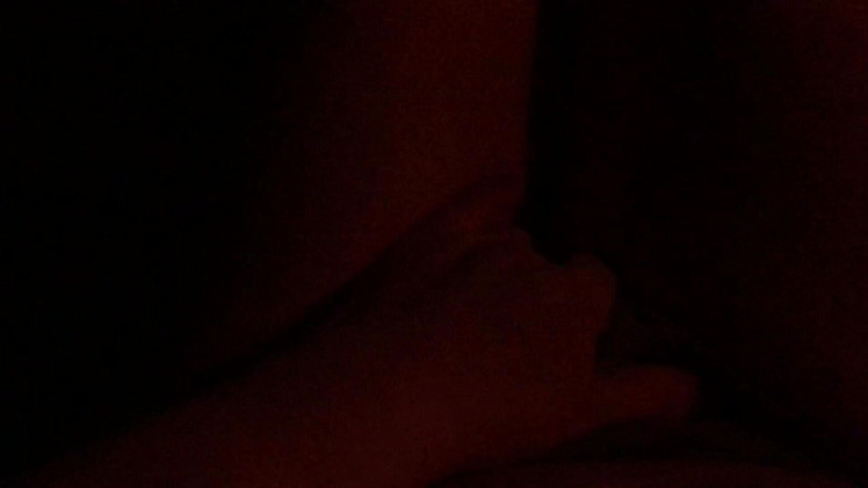 CleopatraPrincessa: Accarezzo delicatamente il mio clitoride