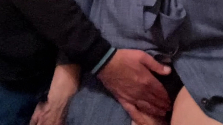 Niki studio: Orang asing menjolok MILF miang sebelum kerja di subway