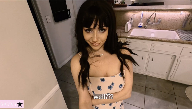 SavvyStar: Я не психопат! Безумная фантазия подруги-домохолда