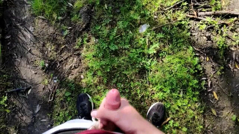 qaz11: A Quick Handjob by the River