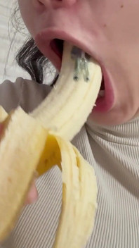 Giganta madrastra come un plátano pero ve