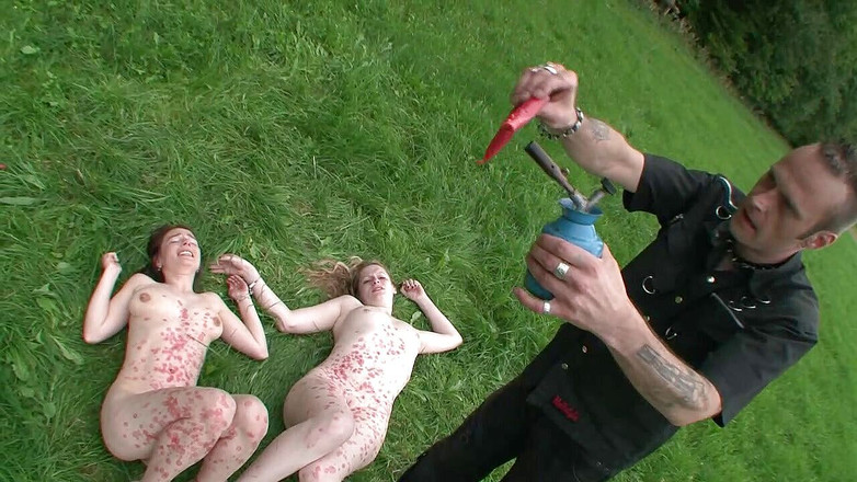 Absolute BDSM films - The original: Принижений свічками