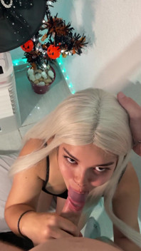 Debora Mendes Wakes up Wellington Ribeiro with Affection... and a Deep Blowjob Full of Drool Early in the Morning