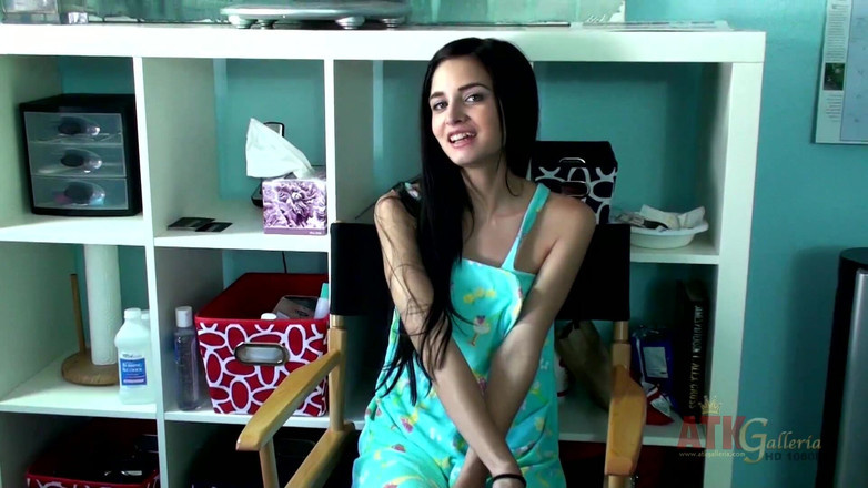 ATK Solo: За лаштунками - Зої Куш