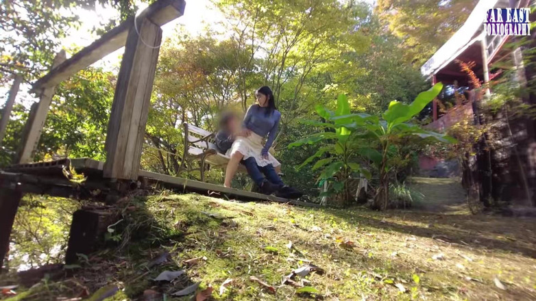 Far East pornography: Saia lateral provocação onde arranhões lisos se transformam em clímax...