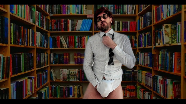 Maxx Obsidian: Did a Fun Asmr Nerd Roleplay for Halloween!