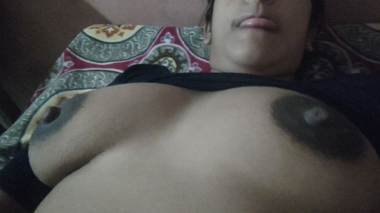 Dr_doom21: O vídeo mais quente de Bhabhi está fora, assista.