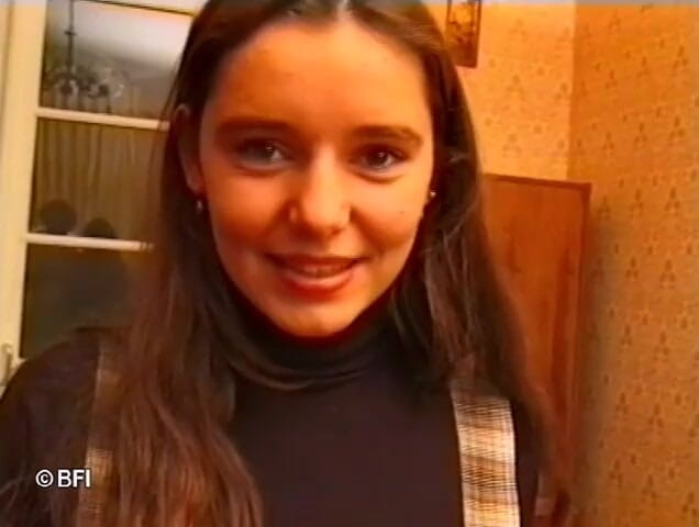 Horny Teenies: Russian eighteens - A hairy orgasm