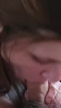 Amateur MILF Slut Wife Sucking Big Dick