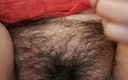 Mommy big hairy pussy: Rijpe moeder harige kut rode kleren