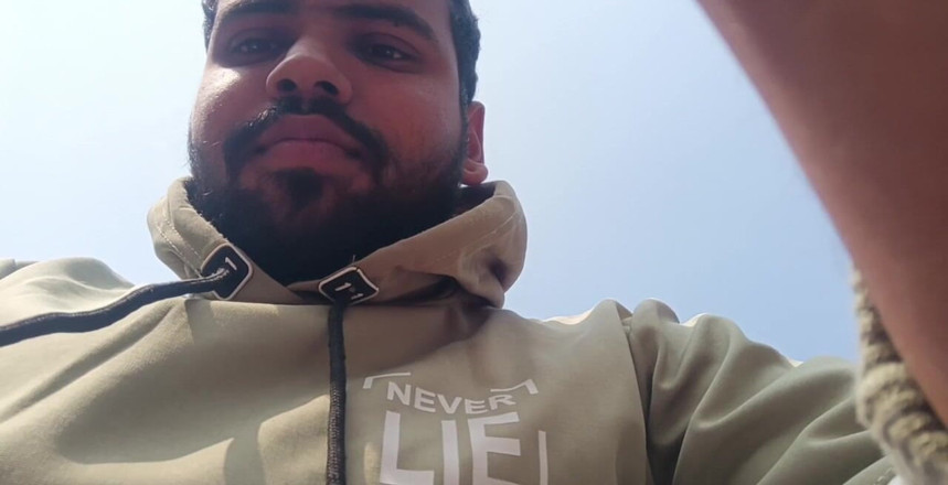 IsmaatDeva: Watching an Fucking Hot Video with Full Feel of Fun...