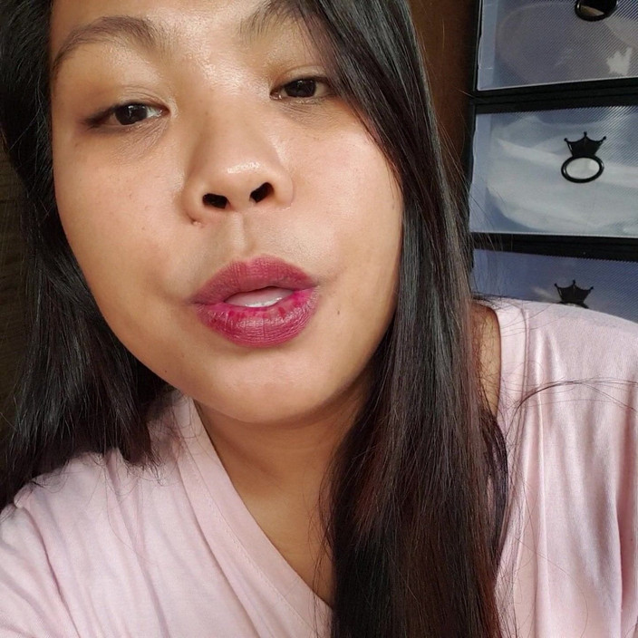 Goddess Ashiana: Přírodní vzhled při kouření