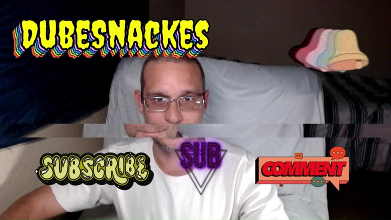 DubeSnackes: Dubesnackes, Se Masturbe À Minuit Avant De Se Coucher