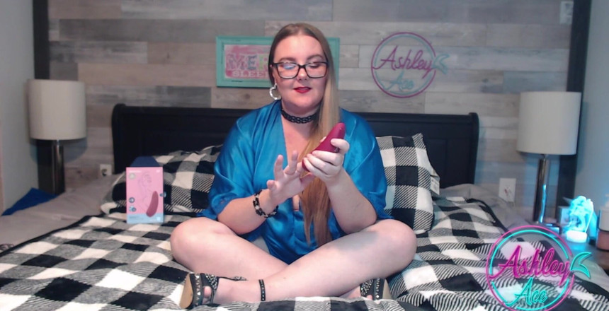 AshleyAce69: Ulasan Ashley - Satisfyer Curvy 1