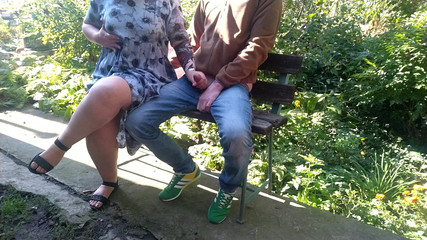 OurFetishLife: Tesuda sogra lambe porra dos dedos depois da punheta para...