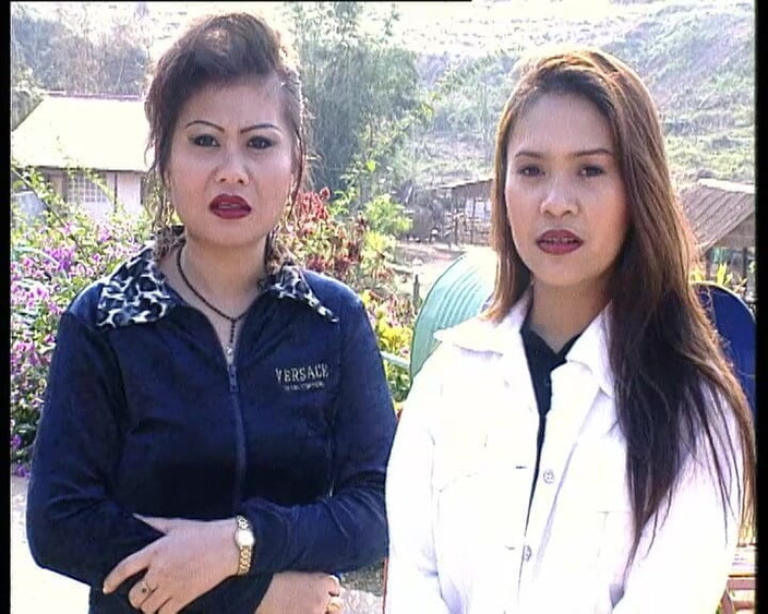 YOUR FIRST PORN: Asiatische muschi im freien - clip mou d’une chatte asiatique dans...