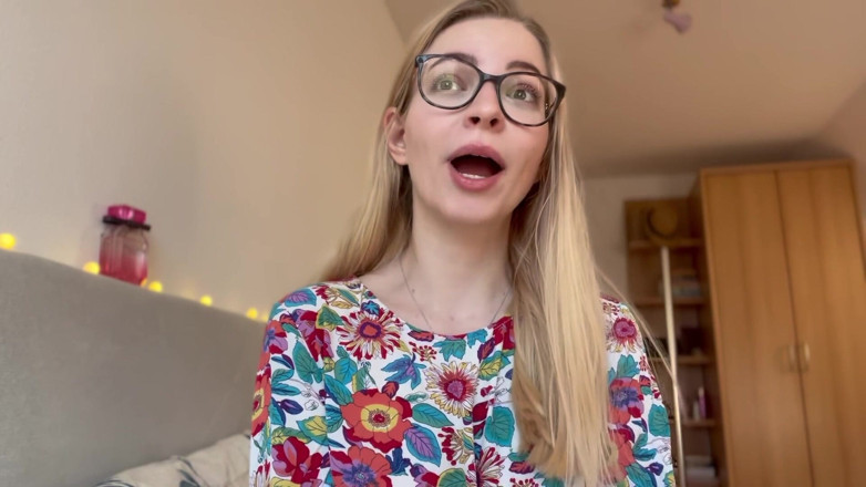 Goddess_Bella_Rae: 3 Tips on How to Be a Beta Male in...